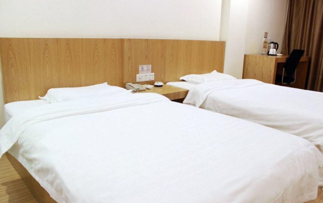 Loft Inn Qingyuan Lianjiang Road Branch צ'ינגיואן מראה חיצוני תמונה