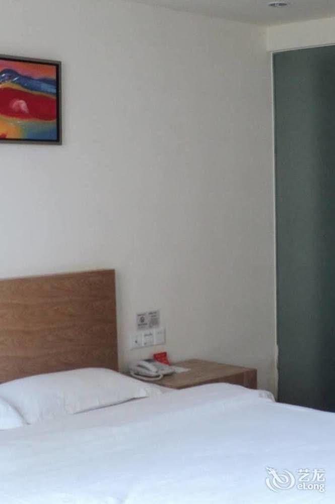 Loft Inn Qingyuan Lianjiang Road Branch צ'ינגיואן מראה חיצוני תמונה